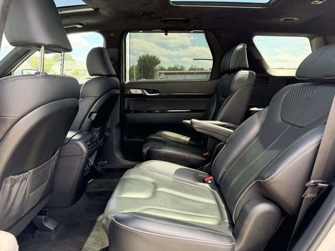 Used 2024 Hyundai Palisade Calligraphy AWD/4WD image 13