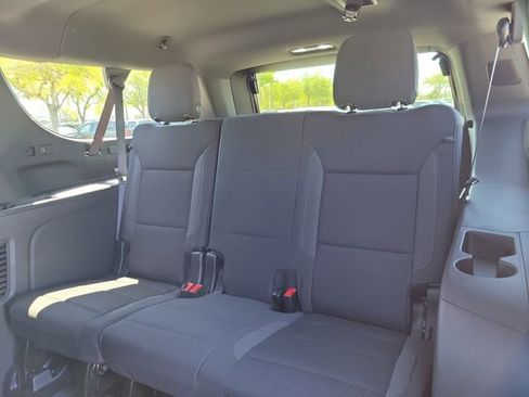 New 2026 Chevrolet Suburban LS w/ LS Custom Edition RWD image 11