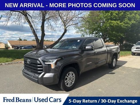 Used 2023 Toyota Tundra SR5 w/ SR5 Premium Package AWD/4WD image 8