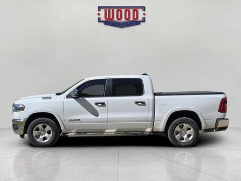 Used 2025 RAM 1500 Big Horn AWD/4WD image 4