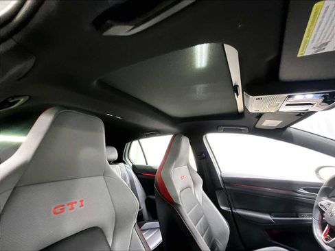 Used 2024 Volkswagen GTI Autobahn image 20