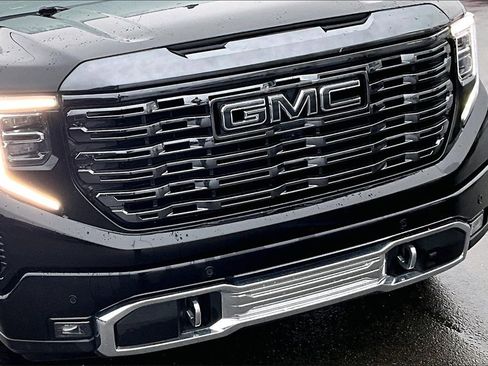Used 2024 GMC Sierra 1500 Denali Ultimate image 29