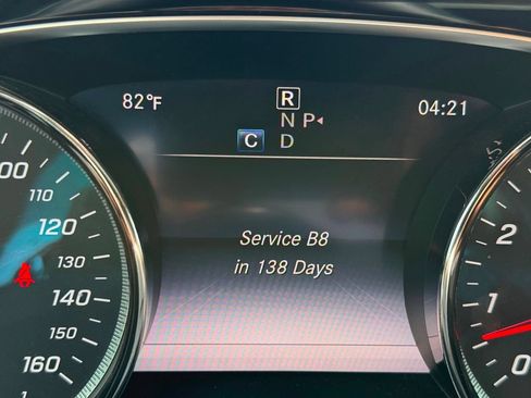 Used 2019 Mercedes-Benz E 300 image 18