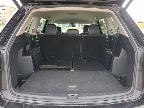 Used 2024 Volkswagen Atlas SE image 27