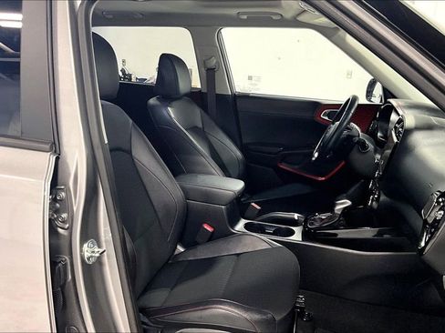 Used 2025 Kia Soul GT-Line image 10