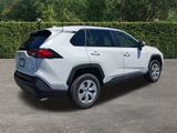 Used 2019 Toyota RAV4 LE image 4