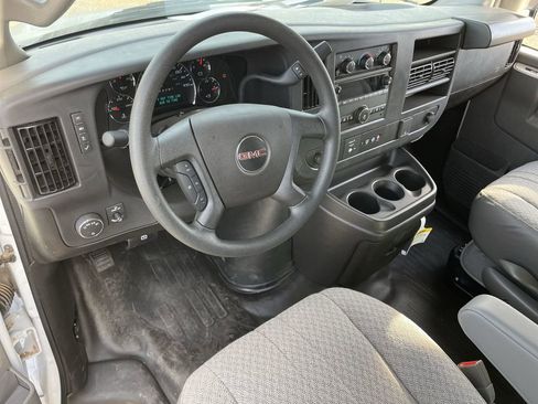 New 2025 GMC Savana 2500 Extended w/ Driver Convenience Package RWD image 10