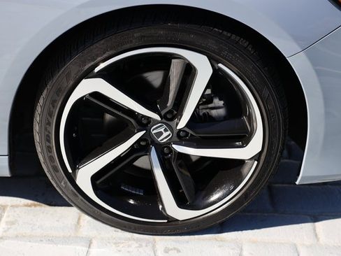 Used 2021 Honda Accord Sport image 39