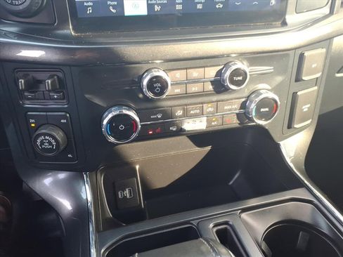 Used 2022 Ford F150 XLT w/ Equipment Group 302A High image 19