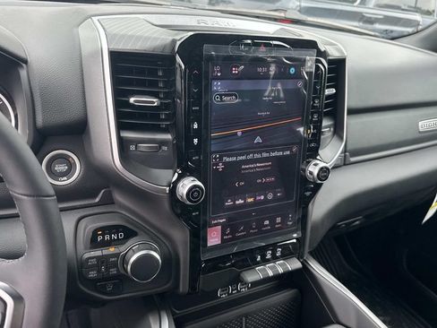 New 2026 RAM 1500 Big Horn AWD/4WD image 3