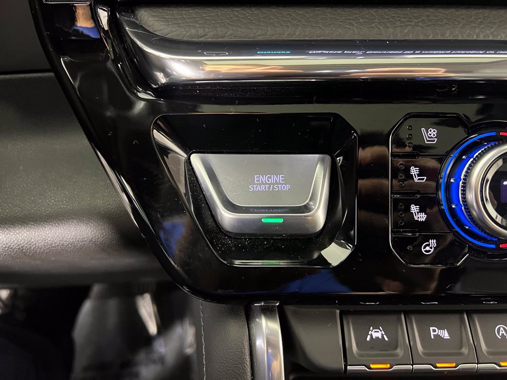 Used 2025 GMC Sierra 1500 Denali w/ Technology Package AWD/4WD image 35