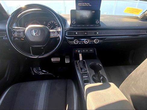 Used 2025 Honda Civic Sport image 15