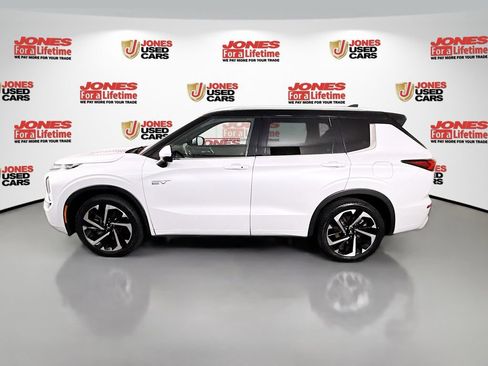 Used 2023 Mitsubishi Outlander GT AWD/4WD image 16