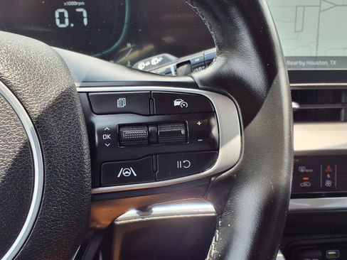 Used 2023 Kia Sportage EX FWD image 22