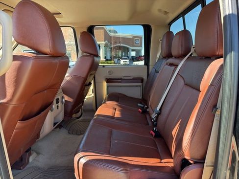 Used 2011 Ford F250 King Ranch w/ King Ranch w/Chrome Pkg image 6