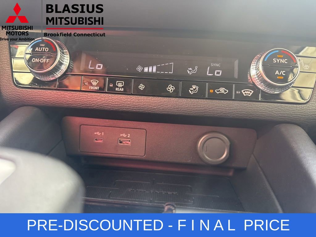 Used 2025 Mitsubishi Outlander ES AWD/4WD image 27
