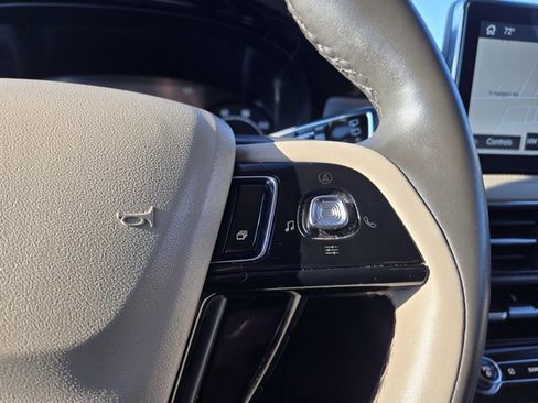 Used 2022 Lincoln Corsair AWD w/ Equipment Group 101A image 20