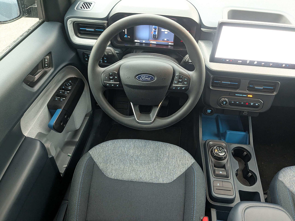 Used 2025 Ford Maverick XLT FWD image 16