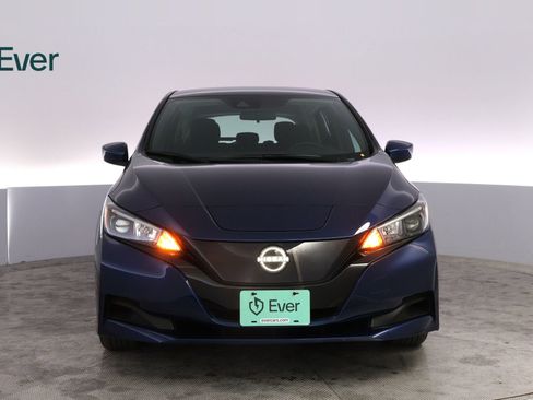 Used 2025 Nissan Leaf S FWD image 12
