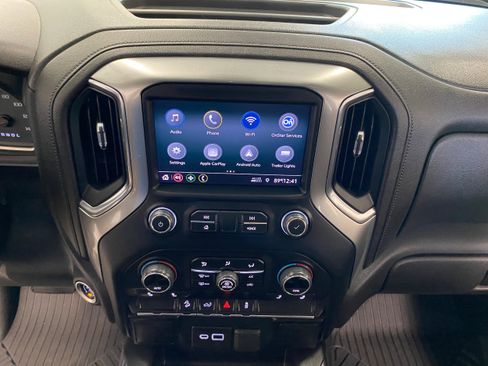 Used 2022 Chevrolet Silverado 1500 LT Trail Boss w/ Bed Protection Package image 23