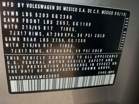 Used 2020 Volkswagen Tiguan SE image 22