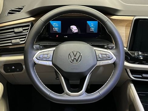 New 2026 Volkswagen Atlas SE AWD/4WD image 9