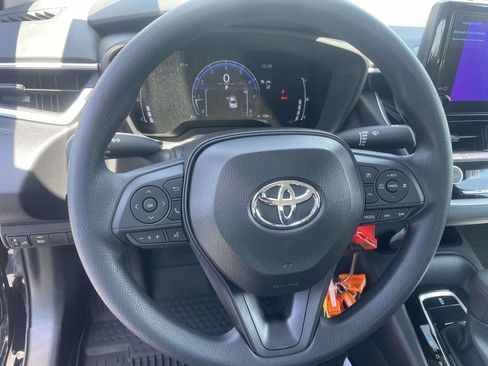 Used 2026 Toyota Corolla LE FWD image 15