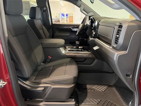 New 2026 Chevrolet Silverado 1500 RST AWD/4WD image 18