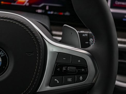New 2026 BMW X5 M60i w/ Executive Package image 16