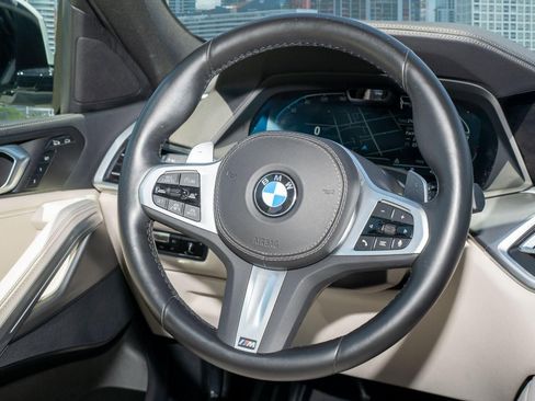 Used 2022 BMW X6 xDrive40i w/ M Sport Package AWD/4WD image 23