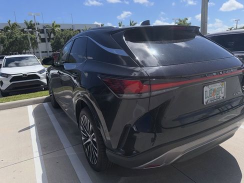 Used 2024 Lexus RX 350 Premium Plus w/ Convenience Package image 9