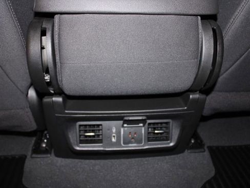 Used 2025 GMC Sierra 1500 Elevation image 22