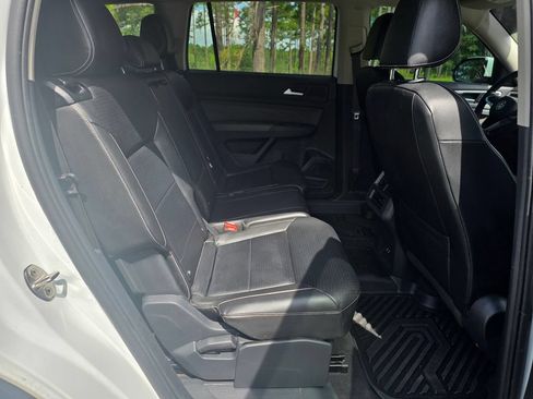 Used 2021 Volkswagen Atlas SE FWD image 22