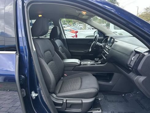 Used 2025 Nissan Pathfinder SV FWD image 29