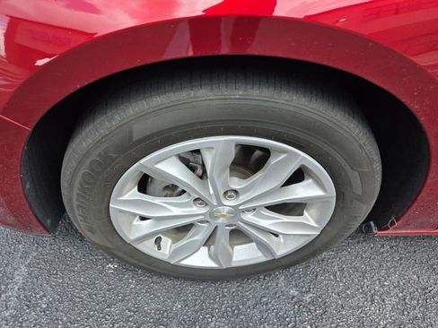 Used 2024 Chevrolet Malibu LT FWD image 10