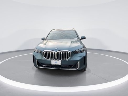 New 2026 BMW X5 xDrive50e w/ Executive Package image 3