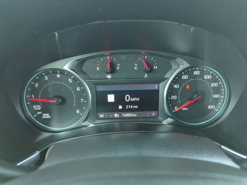 Used 2022 Chevrolet Equinox Premier AWD/4WD image 23
