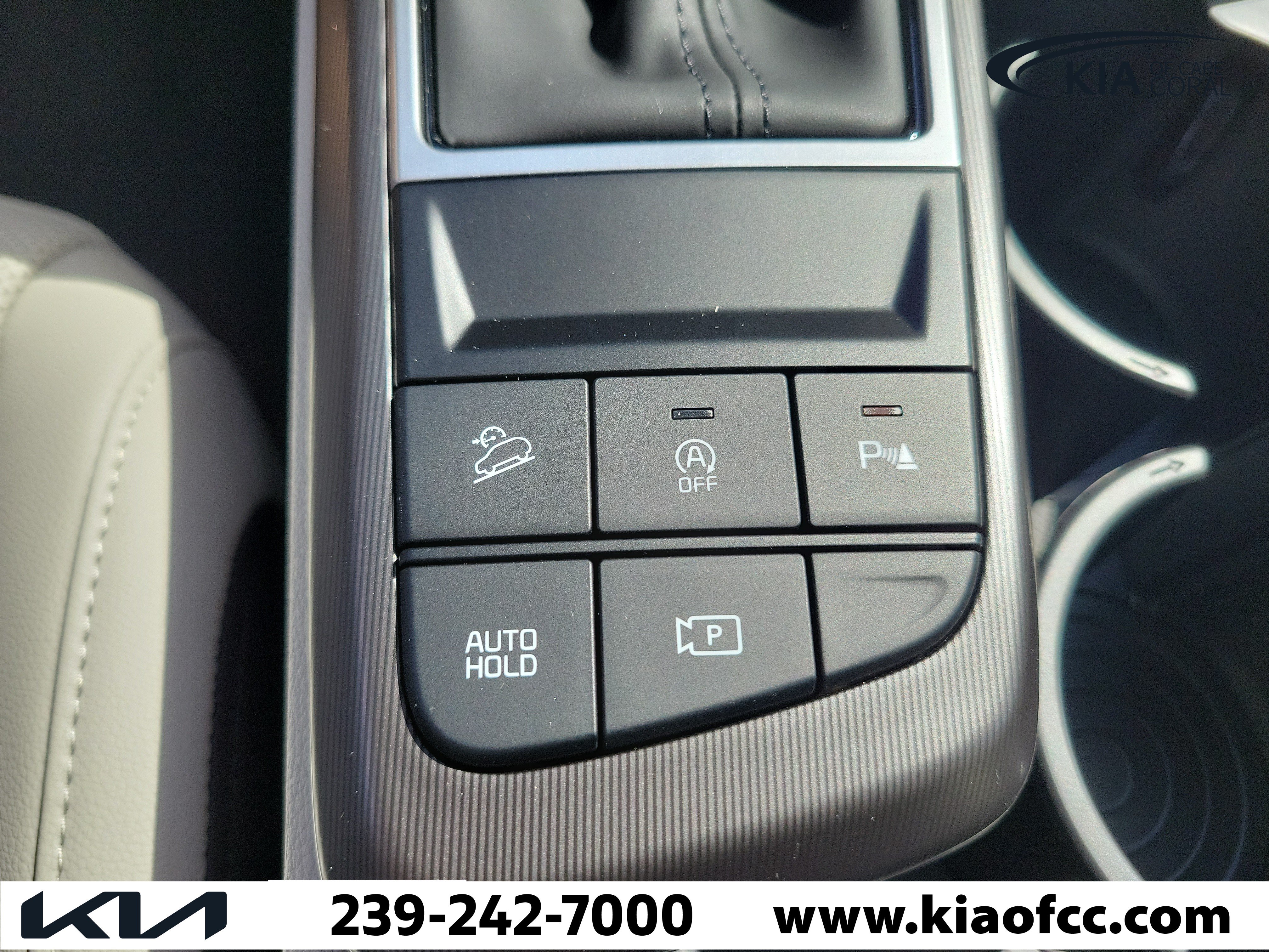 New 2027 Kia Sportage SX FWD image 32