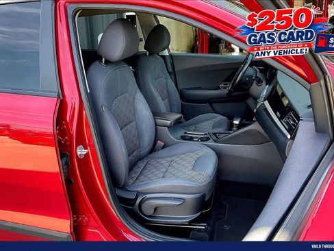Used 2021 Kia Niro LXS FWD image 7