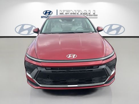 New 2026 Hyundai Sonata SEL FWD image 2