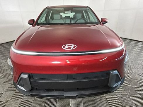 Used 2026 Hyundai Kona SE AWD/4WD image 7