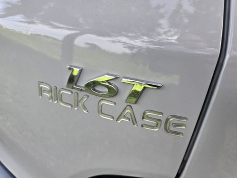 Used 2023 Hyundai Kona Limited w/ Cargo Package FWD image 10