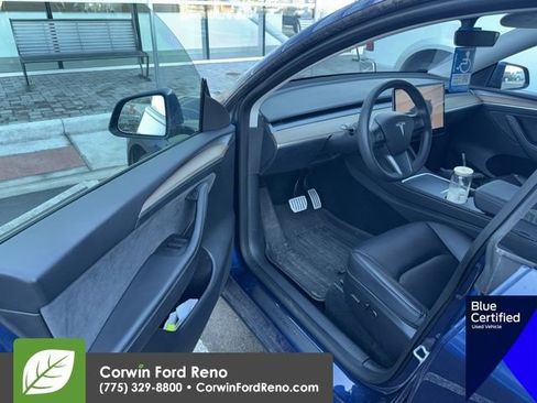 Used 2023 Tesla Model Y Performance image 13