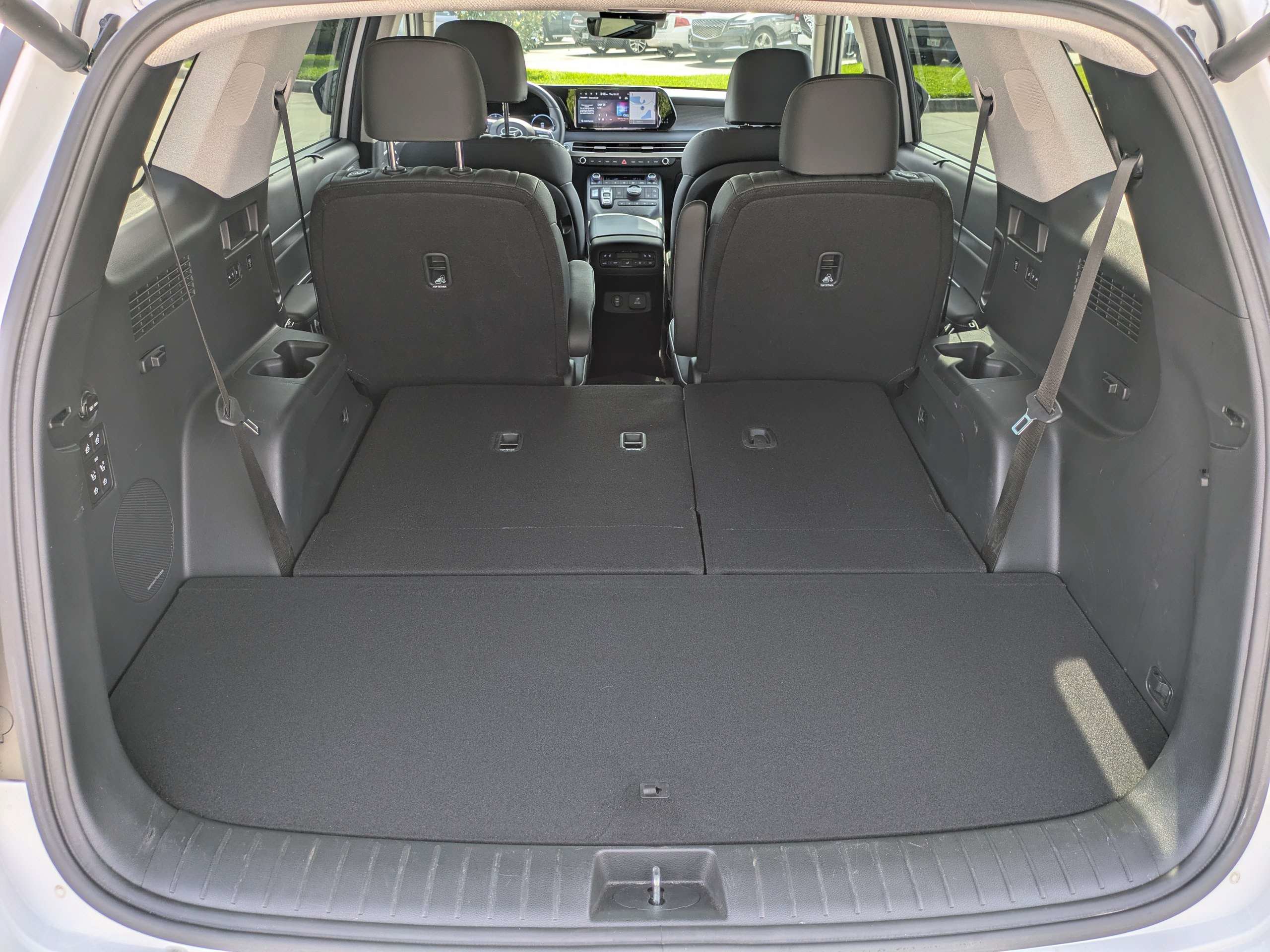 Certified 2025 Hyundai Palisade Limited FWD image 11