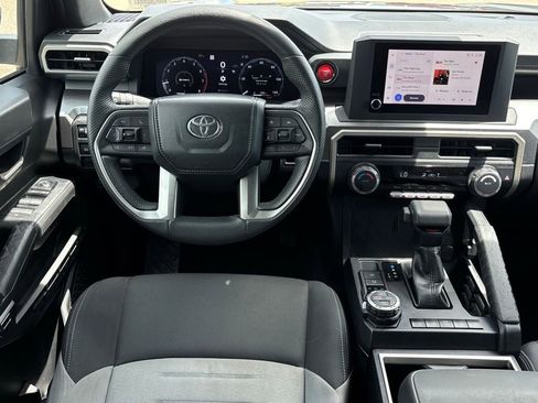 Used 2024 Toyota Tacoma TRD Off-Road AWD/4WD image 10
