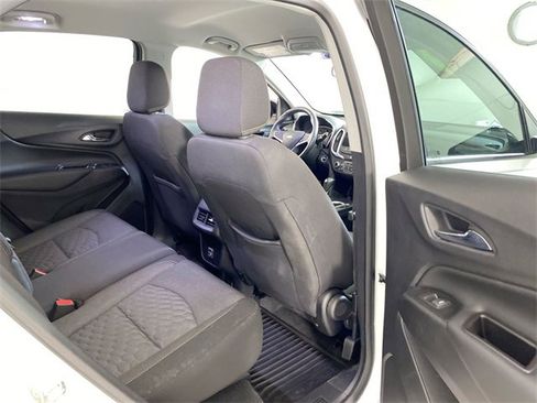 Used 2019 Chevrolet Equinox LT image 32