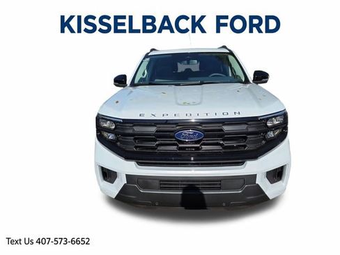 New 2025 Ford Expedition Active image 9
