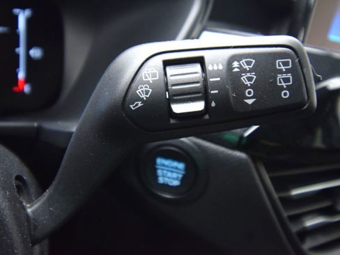 Used 2025 Ford Escape ST-Line AWD/4WD image 34