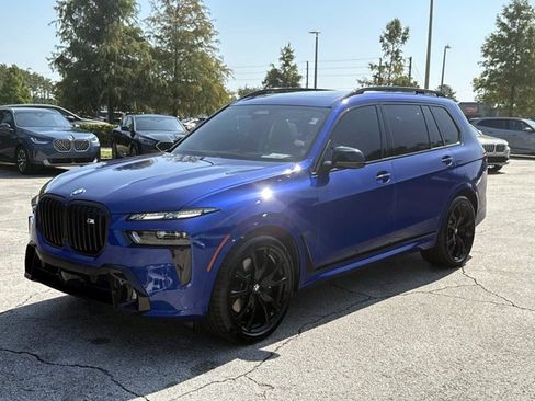 Used 2025 BMW X7 M60i AWD/4WD image 9