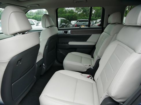 New 2026 Hyundai Santa Fe Limited AWD/4WD image 8